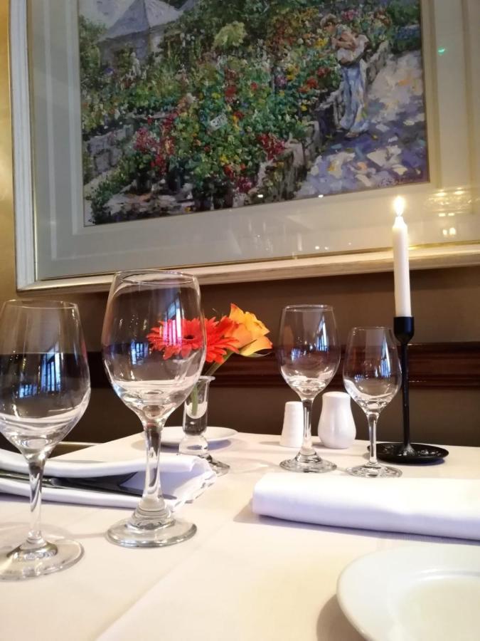 ホテル Foley'S Townhouse キラーニー エクステリア 写真
